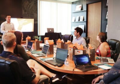 Outbound Sales Loses Ground as Buyers Tighten Filters Against AI-Generated Prospecting