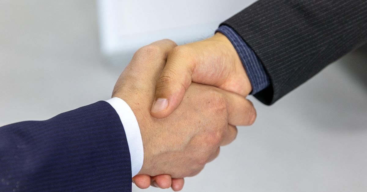 AI CRM Vendors Build Out Regional System Integrator Networks to Close the Implementation Gap