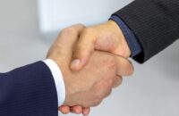 AI Meeting-Intelligence Platforms Adopt Sales Tech’s Partner-Channel Playbook to Reach the Enterprise