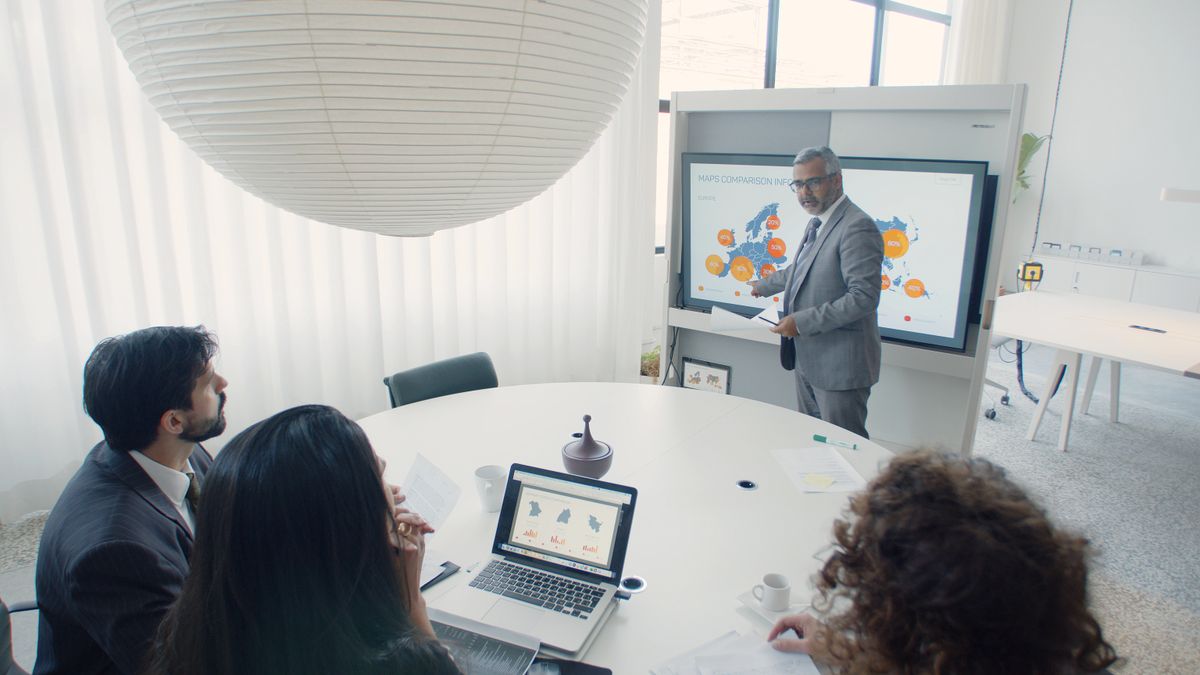 Clari and Salesloft Complete Merger, Appoint Steve Cox as CEO to Build First Predictive Revenue System