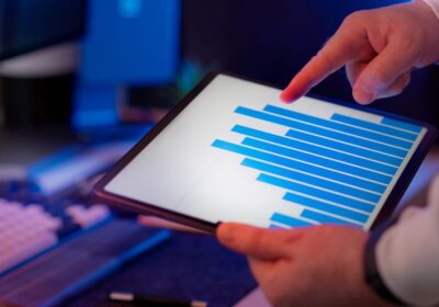 Vendor AI-Adoption Data Splits Its Own Analysts