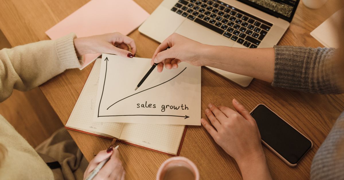 Revenue Growth Agent Launches MCP Connector for ChatGPT and Claude